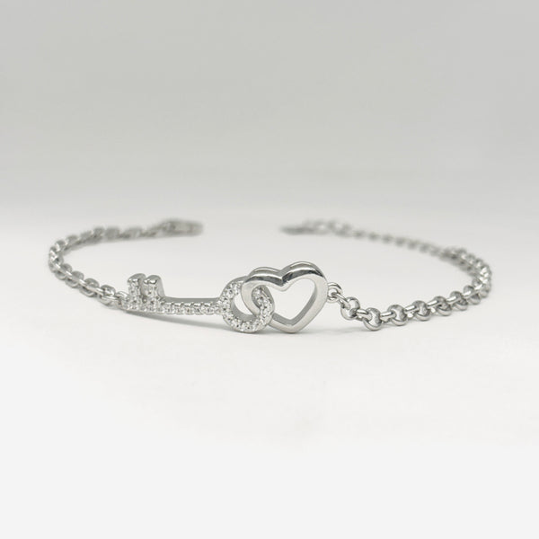 Silver Heart & Key Zirconia Bracelet – Unlock Love