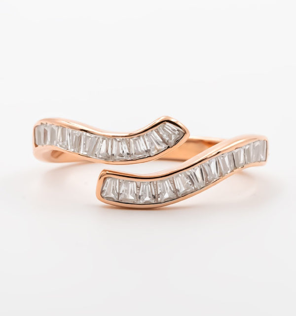 Baguette Diamonds Wave Ring
