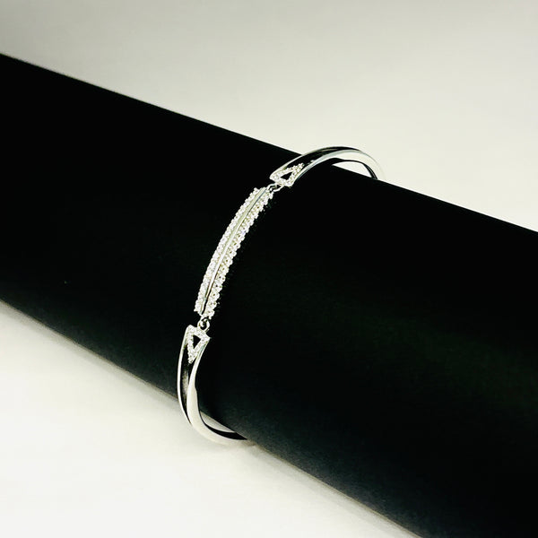 Elegant Three-Piece Kada with Modern Sparkle