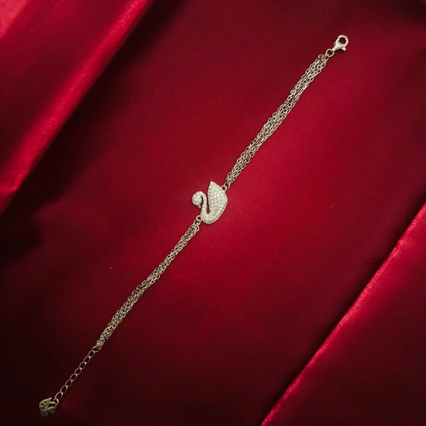 Silver Swan Bracelet with Sparkling Zirconia
