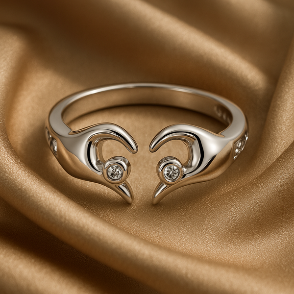 Heart forming Ring